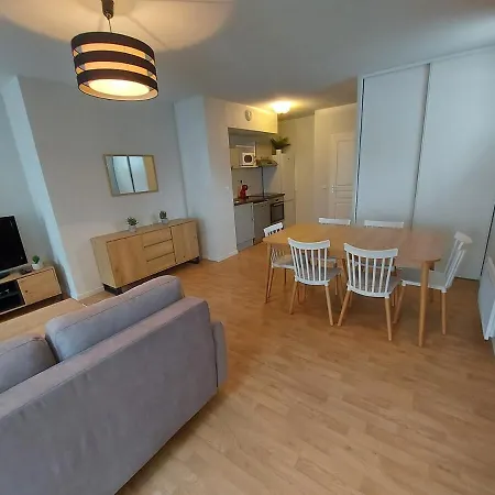 T3 Hyper Centre 6 Pers *