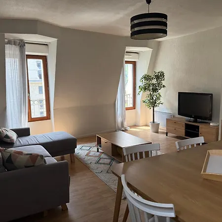 T3 Hyper Centre 6 Pers Bagneres-de-Luchon